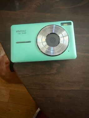 Vivitar VEC S124 Mint Digital Camera